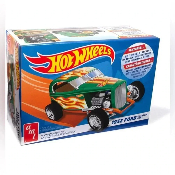 AMT -1932 Ford Phantom Vicky Hot Wheels 1/25 Model Kit New - Picture 1 of 5